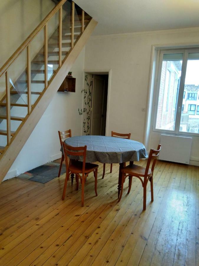 Appartement Au Calme Centre Ville A 2 Pas Du Vieux Marche La Rochelle  Exterior foto