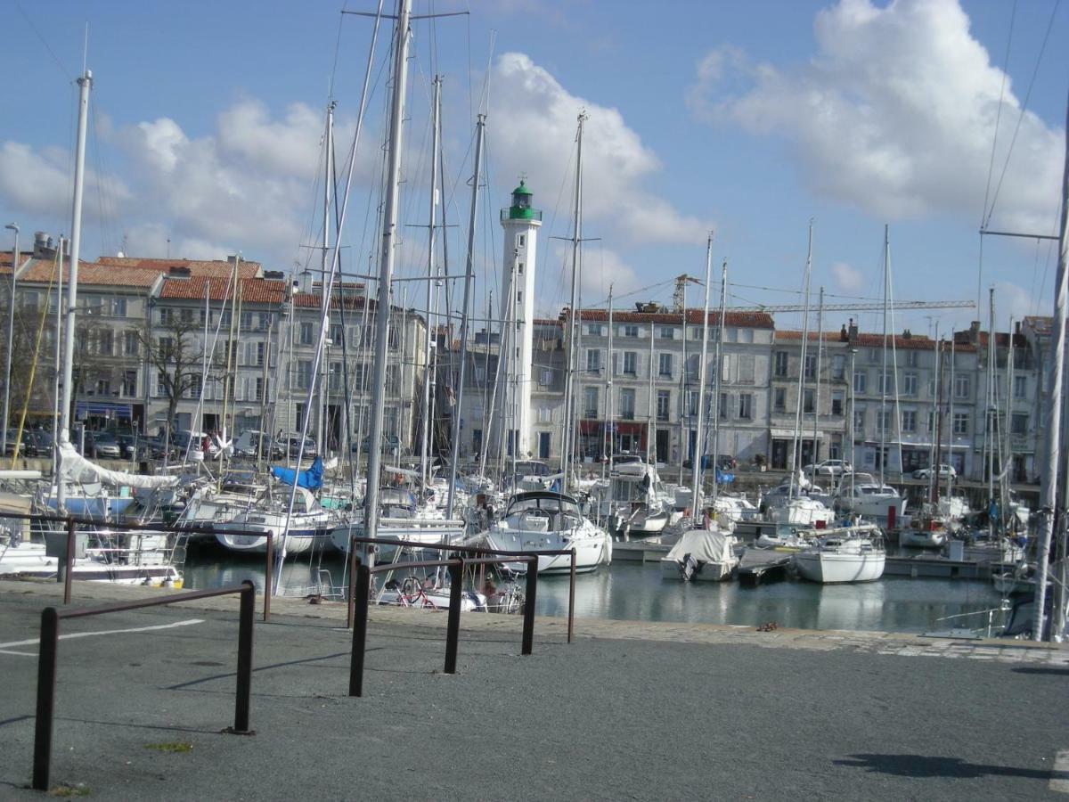 Appartement Au Calme Centre Ville A 2 Pas Du Vieux Marche La Rochelle  Exterior foto